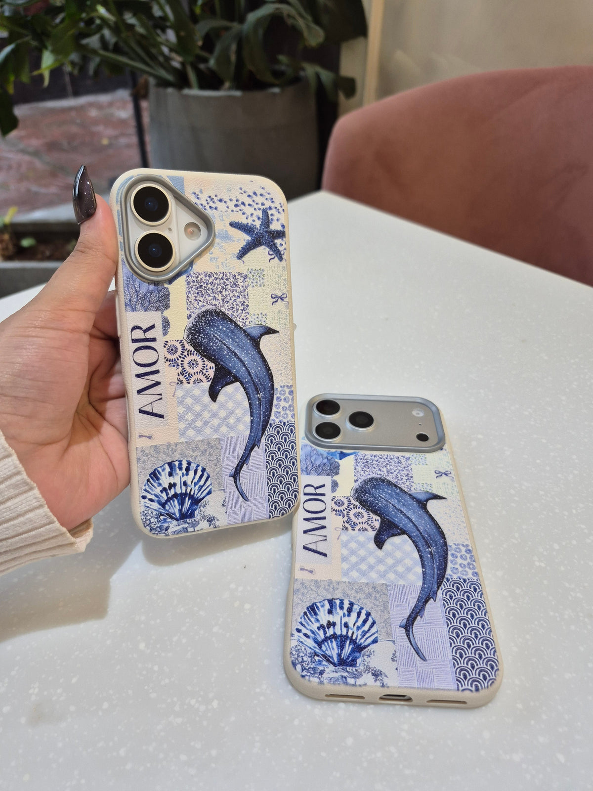 Ocean Amor Dolphin Case